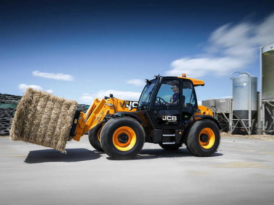 jcb-541-70-agri-01