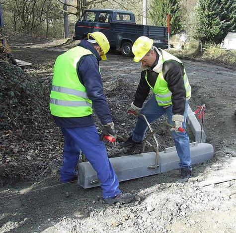 Tõstetangid BZ äärekivile, Probst