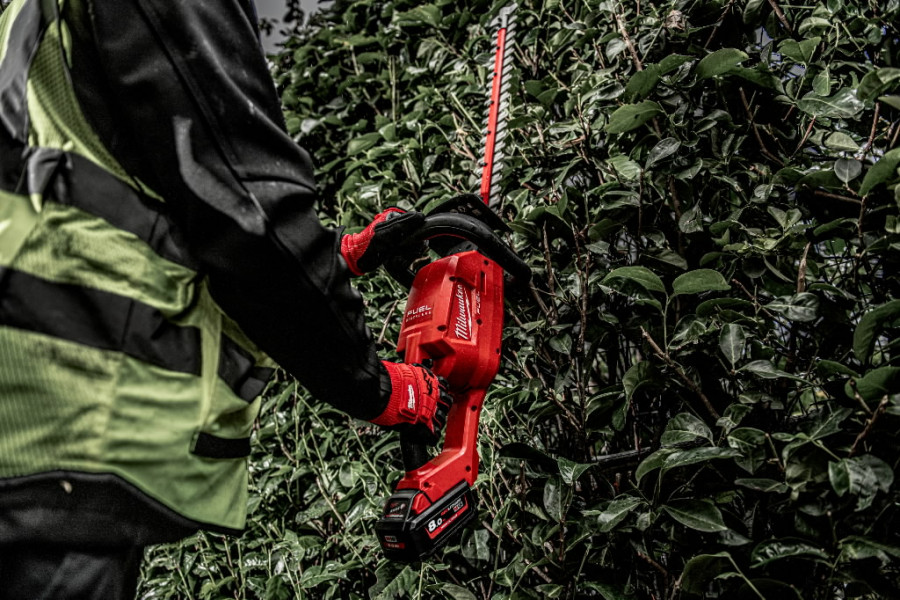 Cordless hedge trimmer M18 CHT0 60 cm, carcass, Milwaukee Battery