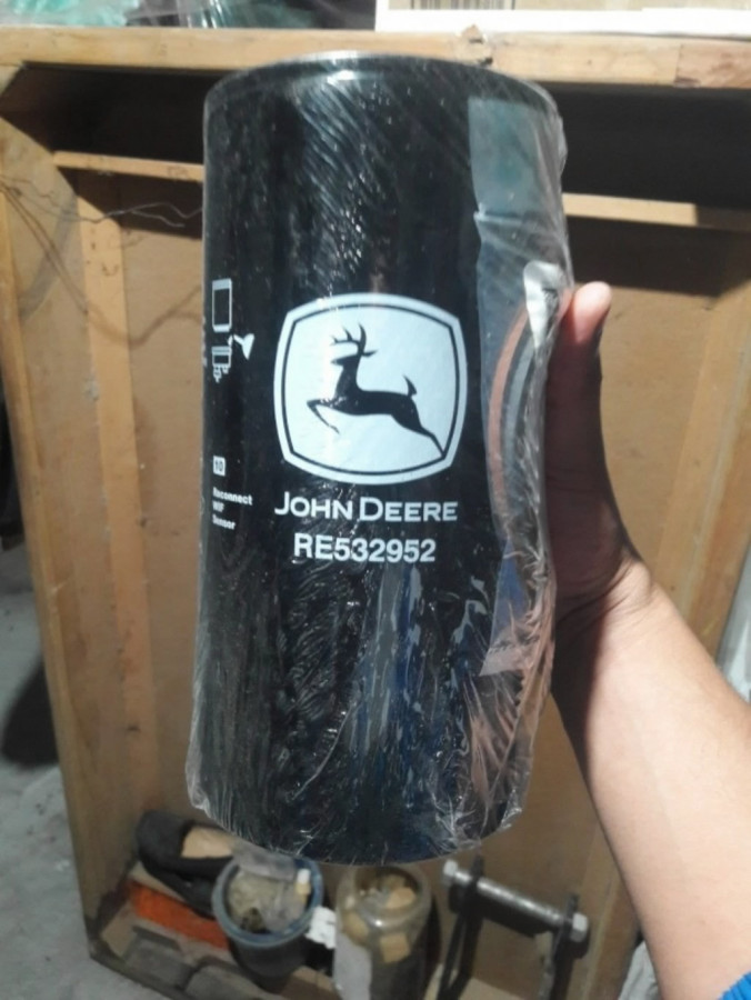 Fuel filter, John Deere