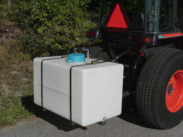 Veesüsteem 360 l plastikpaagiga, tagumisele rippsüsteemile, Kova