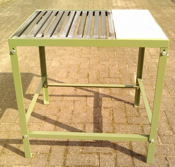 Keevituslaud restiga ja kividega 63x85x80(k)cm, Cepro