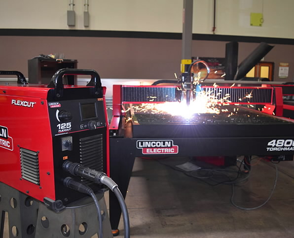 Plasma Cutting Machine Torchmate 4800 Lincoln Electric Lincoln Electric 9755