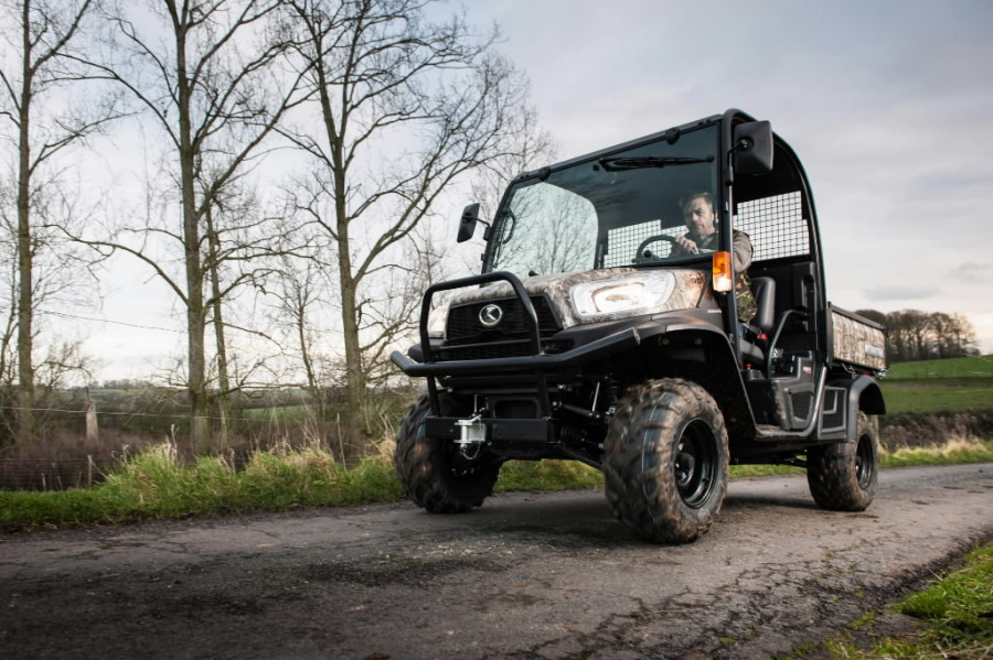 Ūkinis visureigis  RTVX1110 CAMO, Kubota