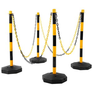 Set of bollards with chain, 13 pcs