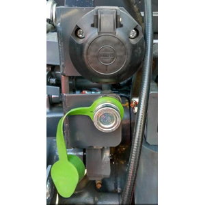 Hydraulic trailer brakes and electrics for M4002 series, Kubota