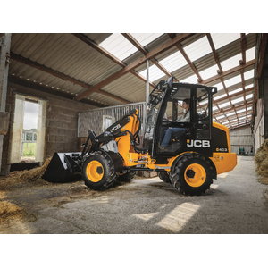 Krautuvas frontalinis JCB 403