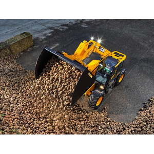 Telescopic handler , JCB