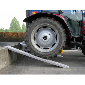 Rambid-kaldteed 300 cm x 26 cm, sirge, kandejõud 4000 kg