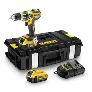 Akumulatora urbjma&scaron;īna DCD795M2, bezoglī&scaron;u, 18&nbsp;V /2 x 4,0 Ah, DeWalt