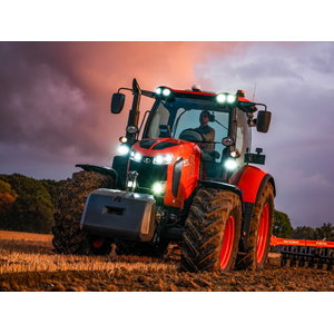 Traktors  M7173 Powershift, Kubota