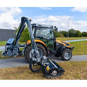 Reach mower Scorpion 490-4 PLUS
