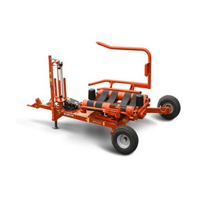 Prikabinamas rulonų vyniotuvas KUBOTA WR 1400M 