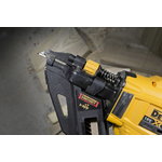Cordless nailgun DCN693P2, brushless, 40-60mm, 18V / 5,0Ah, DeWalt