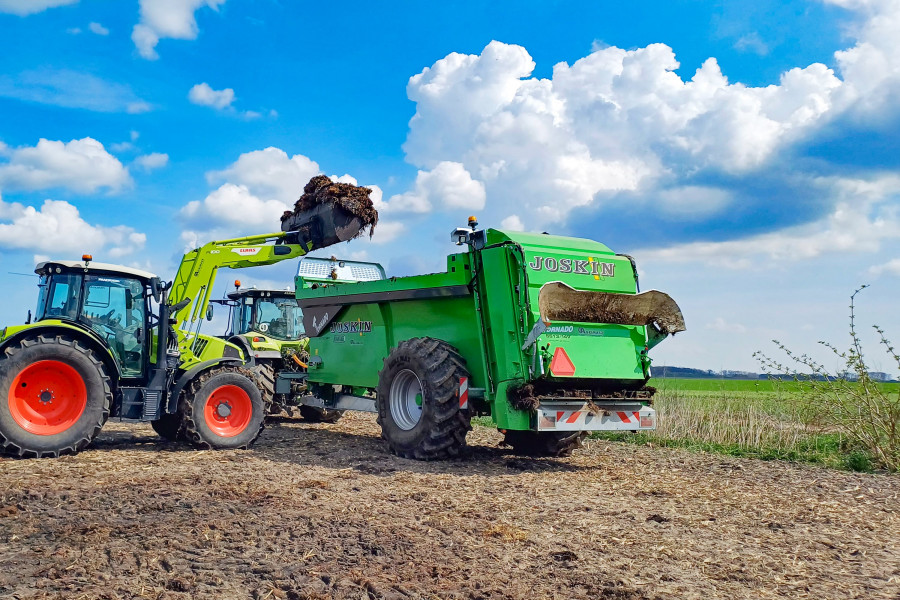 Muck spreader Joskin TORNADO HORIZ T5513/14V