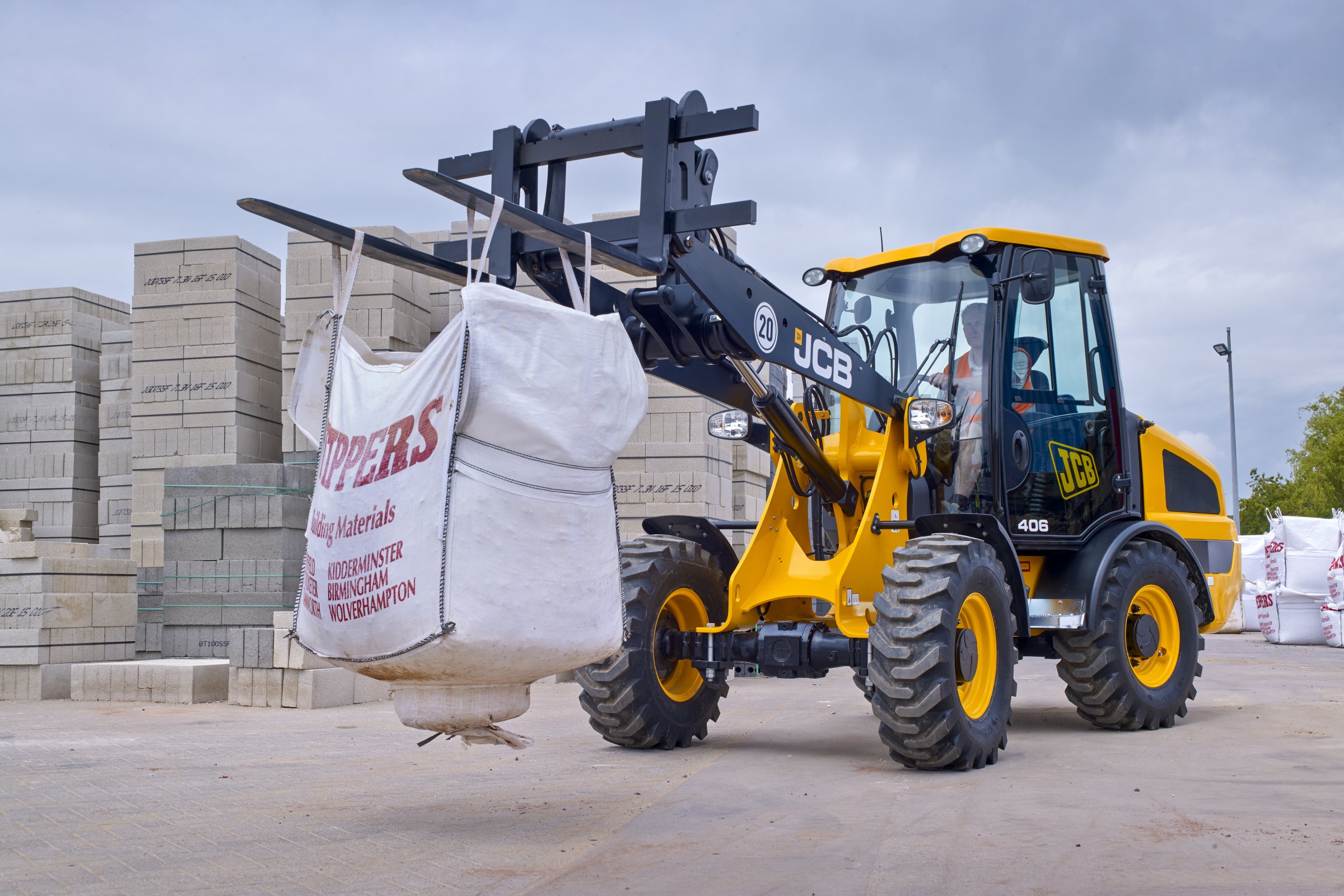 JCB 403 ja 406 – frontaallaadurid, mis on end tööplatsil tõestanud