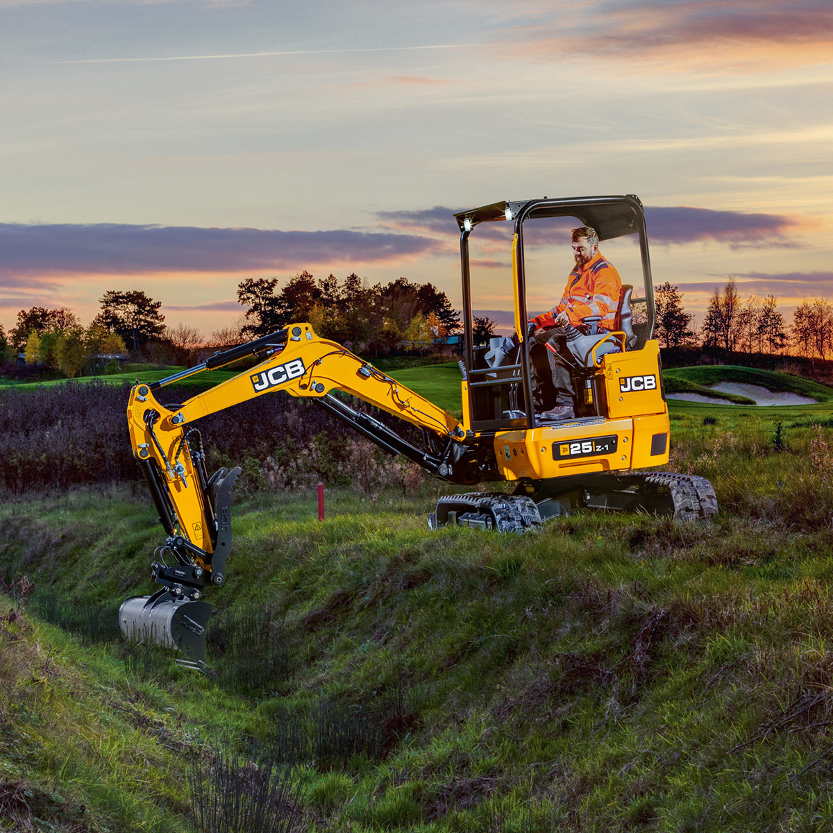 JCB Mini al. 21900 €