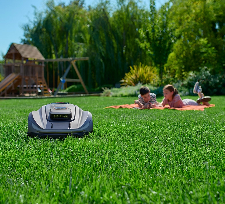 Sunseeker robotniidukid