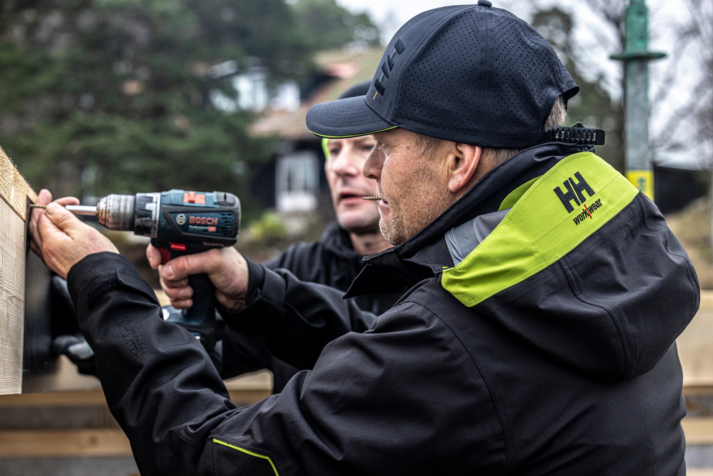 Darbo drabužiai lemia tiek darbo efektyvumą, tiek saugumą