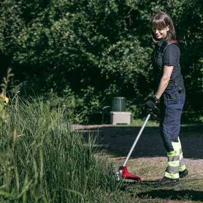 Ruohotrimmerit ja trimmerien tarvikkeet