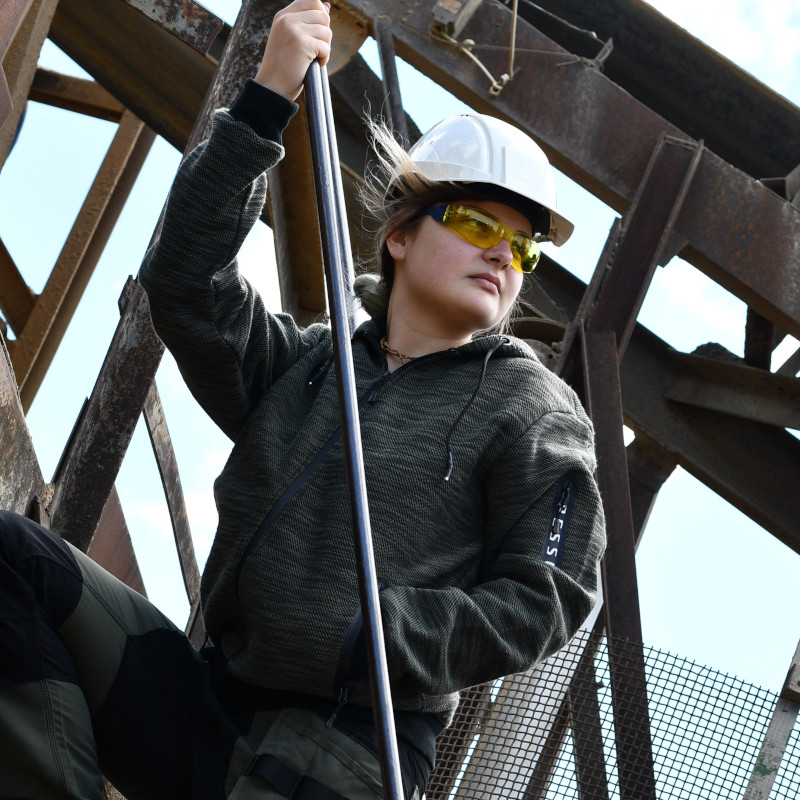 Darba jakas un vestes