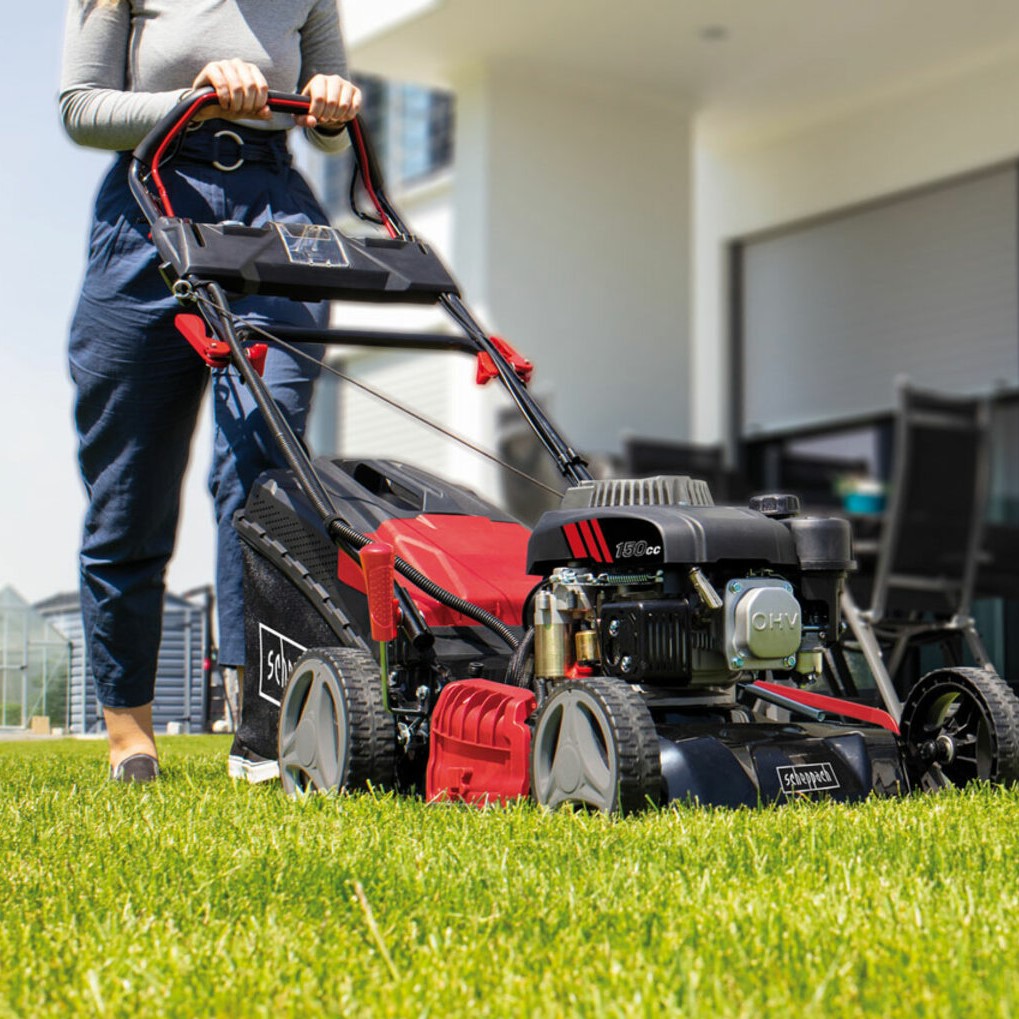 Pihakoneet ja puutarhakoneet, sekä välineet