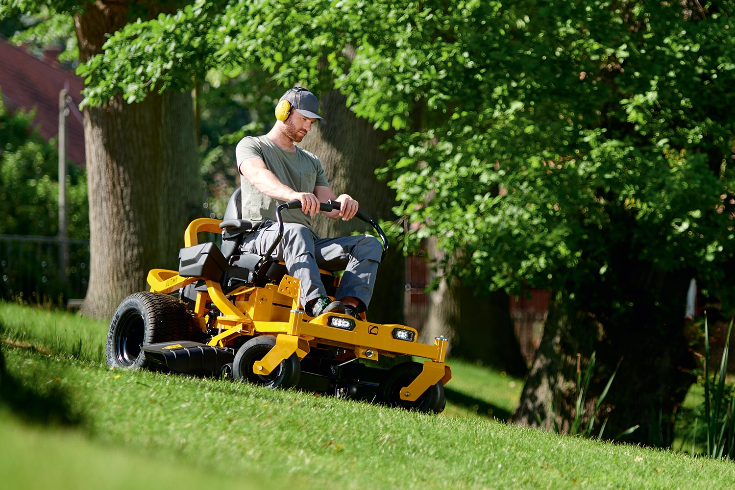 Multifunktsionaalsed Cub Cadet murutraktorid kuulutavad kevade algust