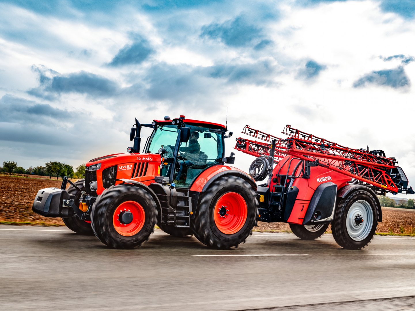 Kubota M7