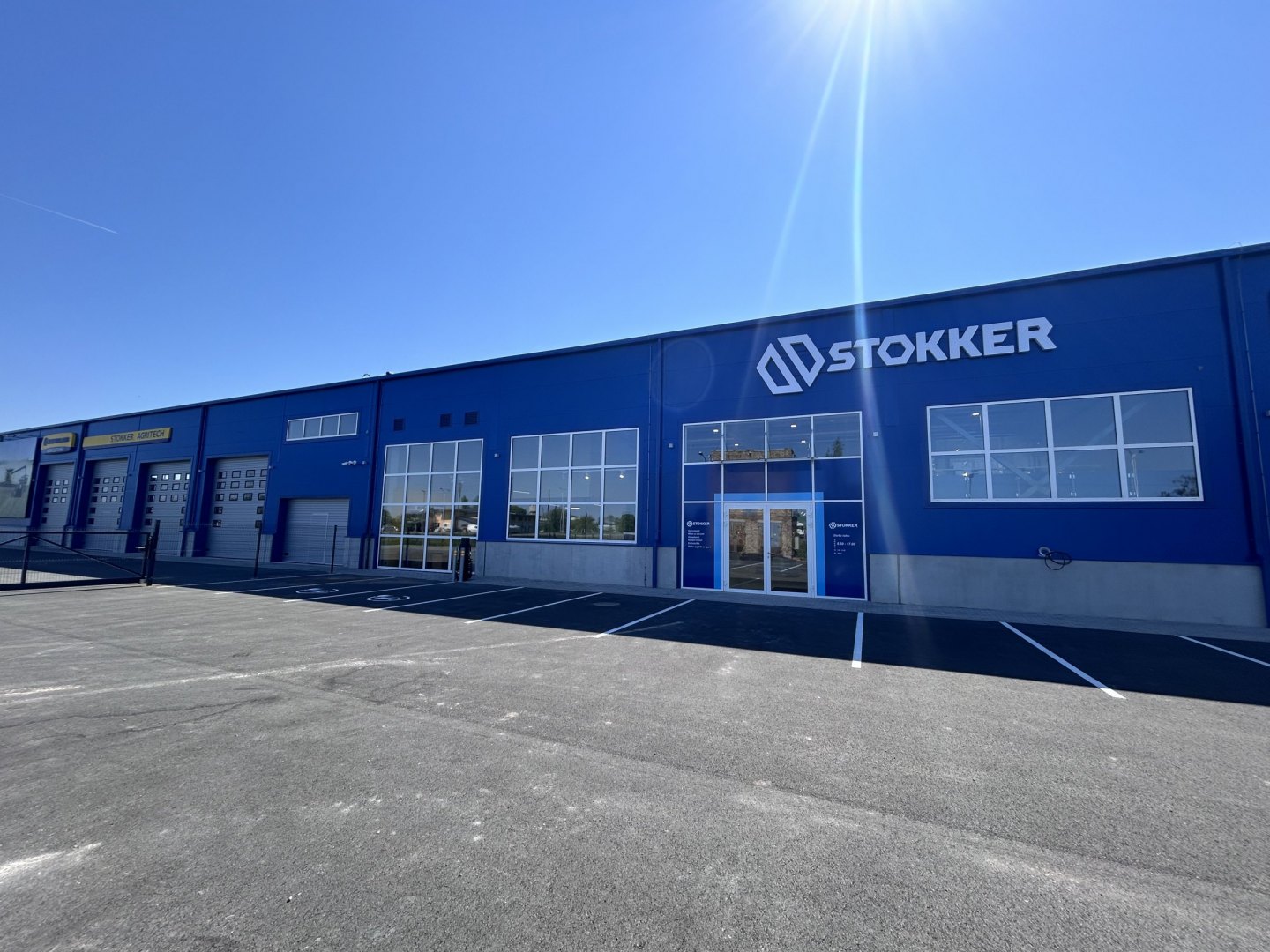 Jaunais Stokker instrumentu centrs